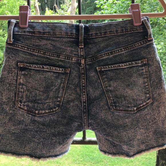 Bermuda Jean shorts - Picture 2 of 3